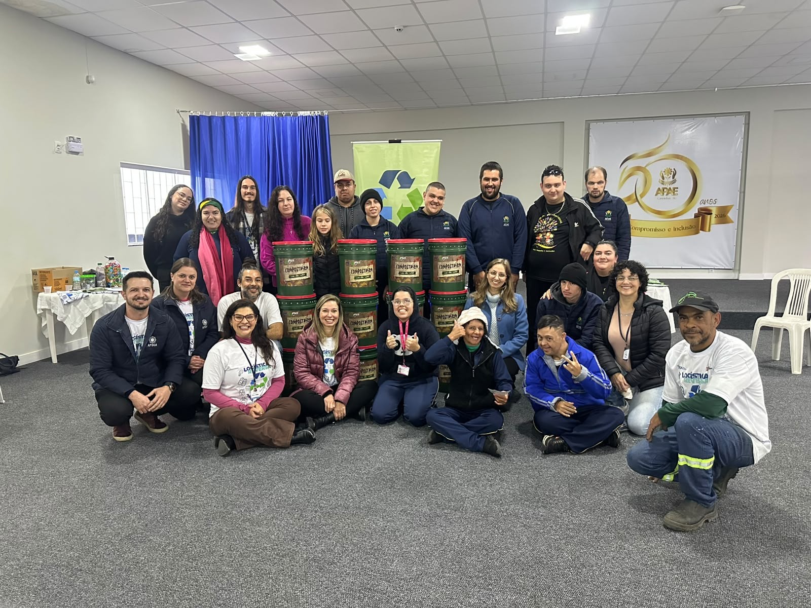 1506 PARTICIPANTES CAPACITAÇÃO E OFICINA NA APAE